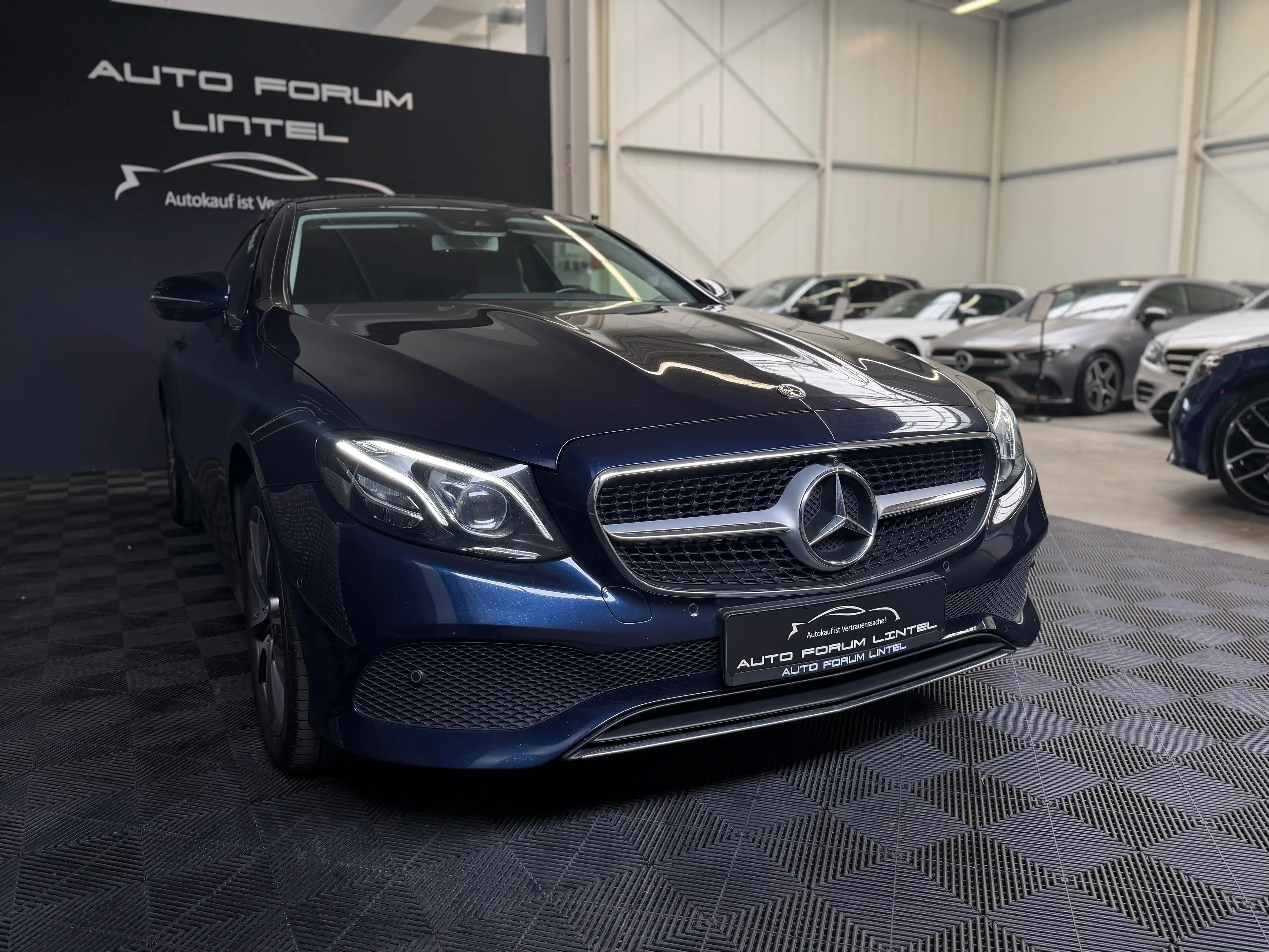 Mercedes-Benz E 350 d 4Matic MULTIBEAM-AHK-8XBEREIFT-AHK-SCHECKHEFT-2.HAND — photo 8
