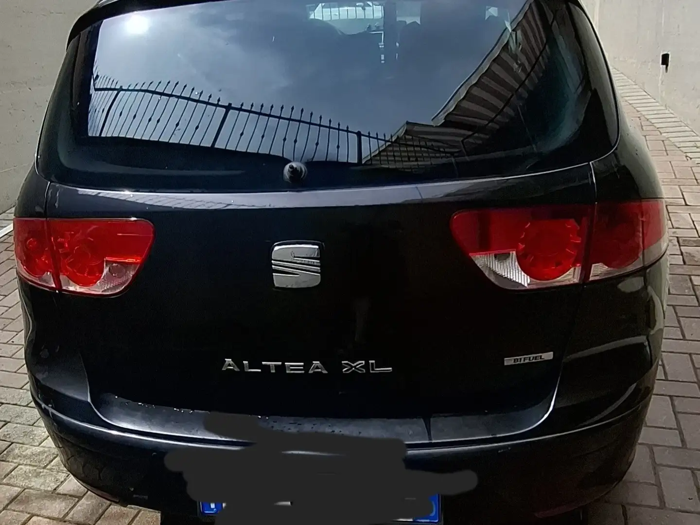 SEAT Altea XL 1.6 Style bi-fuel Nero - 2