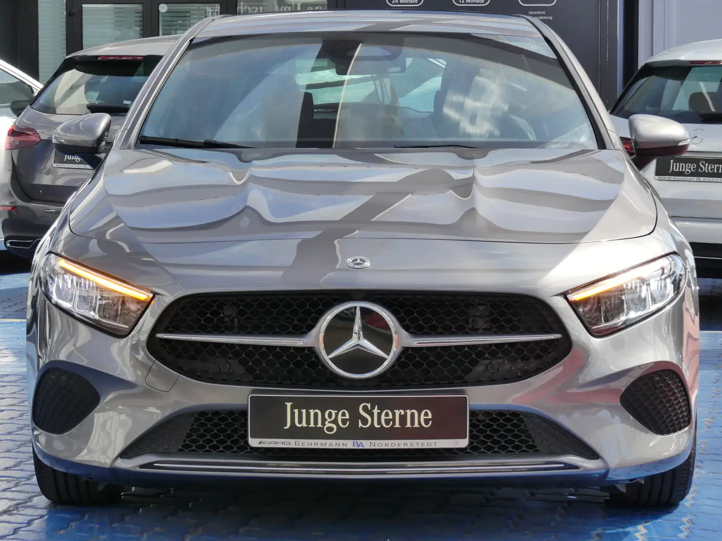 Mercedes-Benz A 200 A 200 Progressive +++R-Kamera+LED-Scheinw+MBUX++ Grau - 2