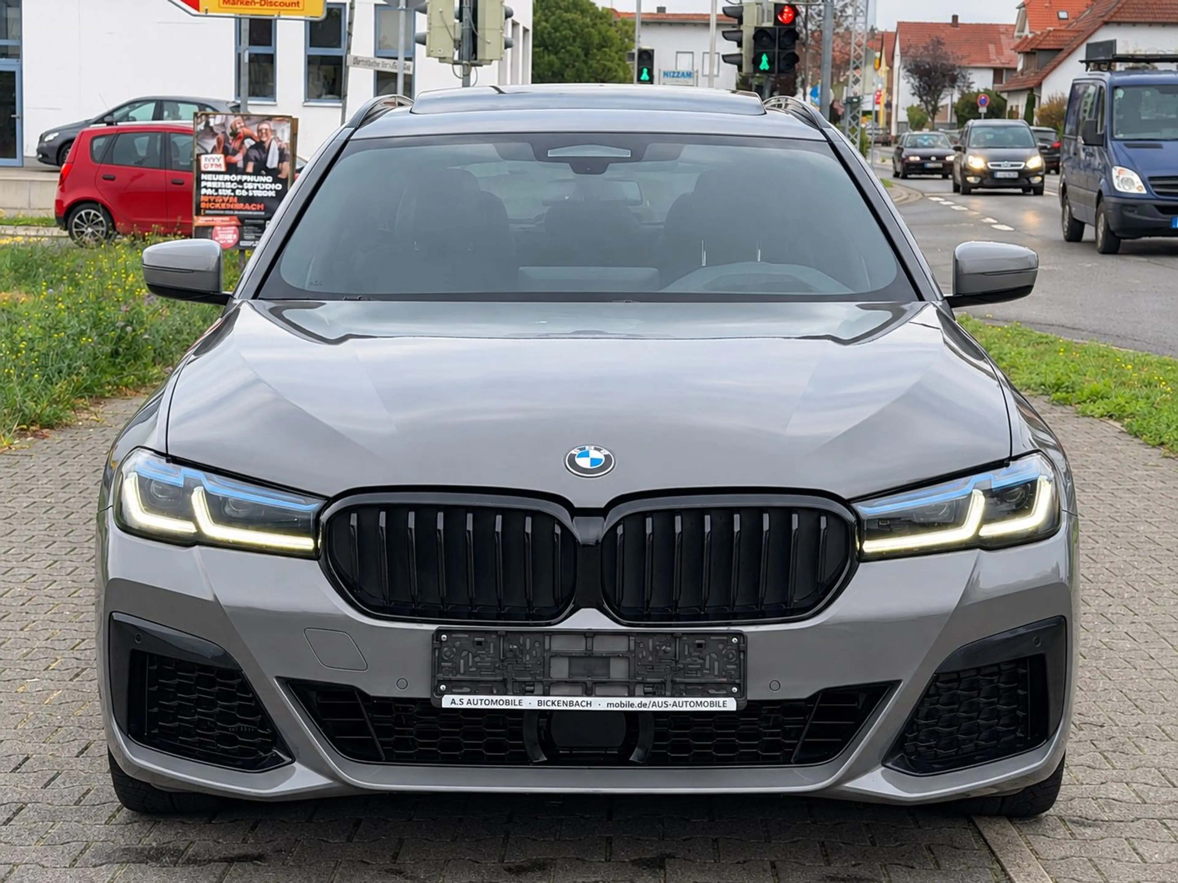 BMW 540 i T xDrive M Sport INDIVIDUAL *ABSOLUT VOLL* — photo 5