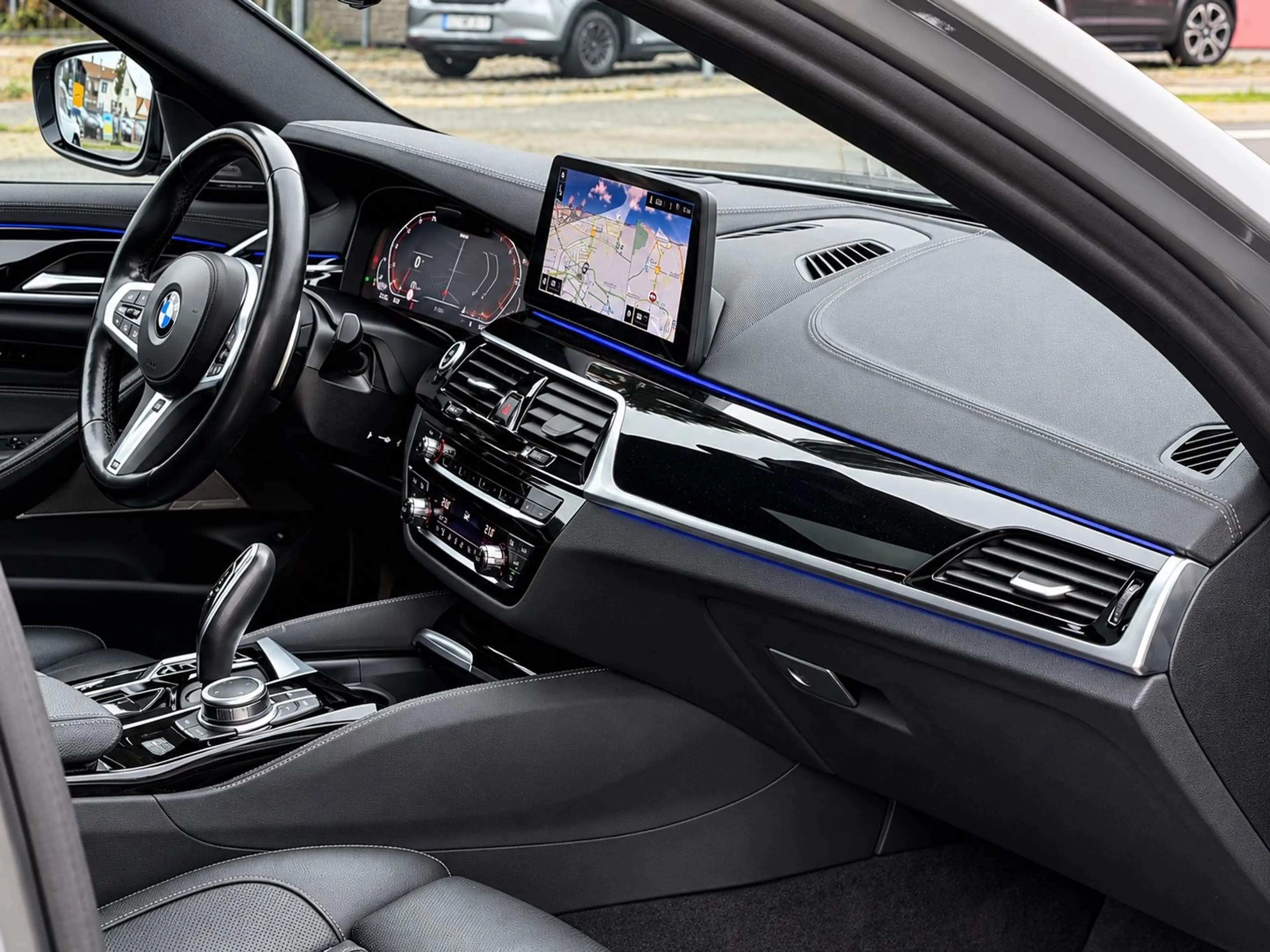 BMW 540 i T xDrive M Sport INDIVIDUAL *ABSOLUT VOLL* — photo 14