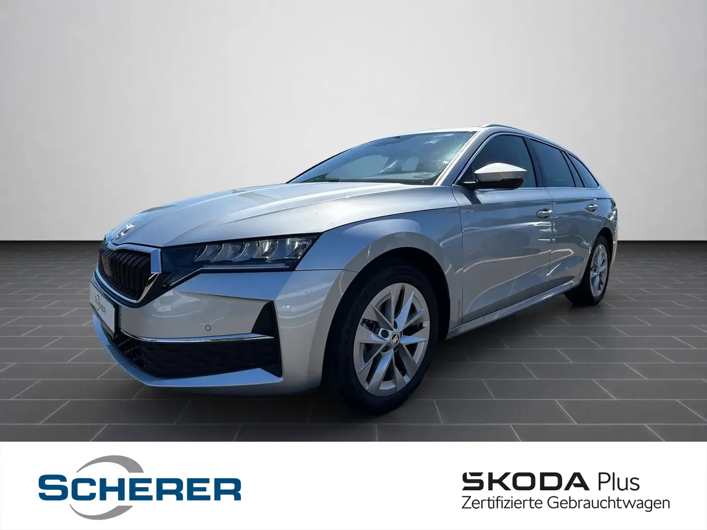 Skoda Octavia Combi 1.5 TSI Selection ACC CARPLAY KESS Silber - 1