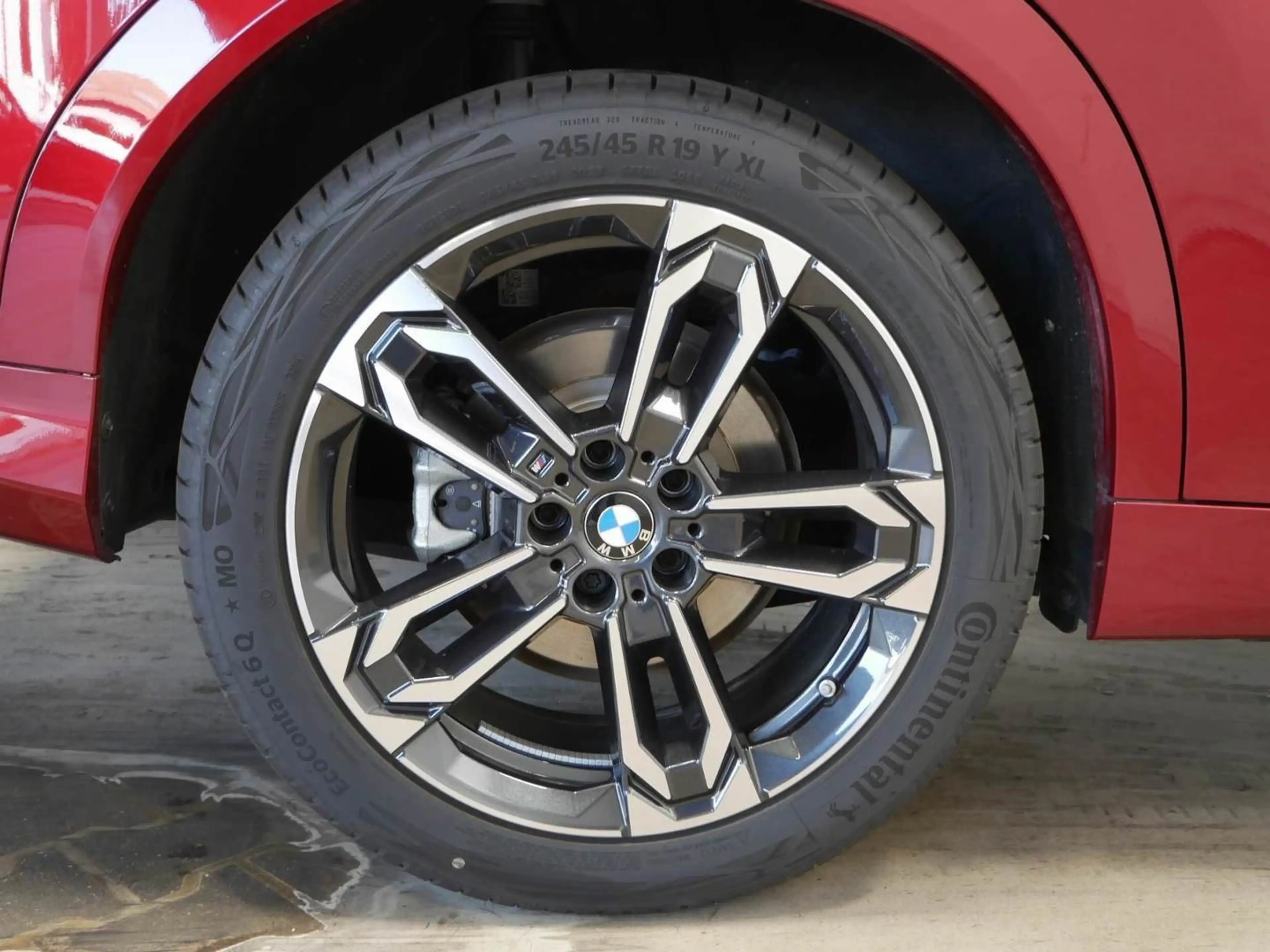 BMW iX2 xDrive30 |Aktivsitz |M Sportpaket |19 " LMR — photo 12