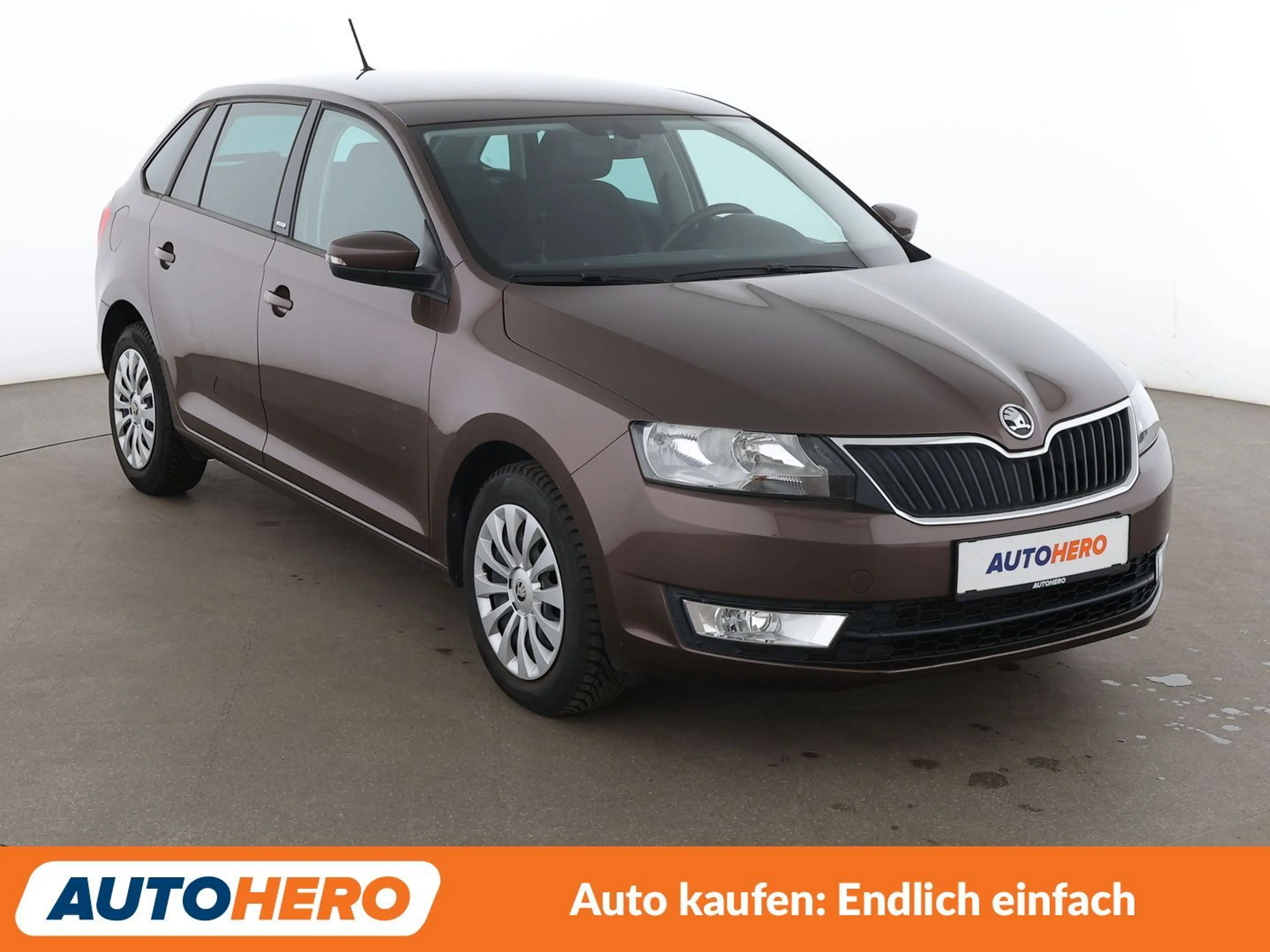 Skoda Rapid/Spaceback 1.2 TSI Joy Aut.*NAVI*TEMPO*PDC*SHZ*ALU*KLIMA* — photo 8