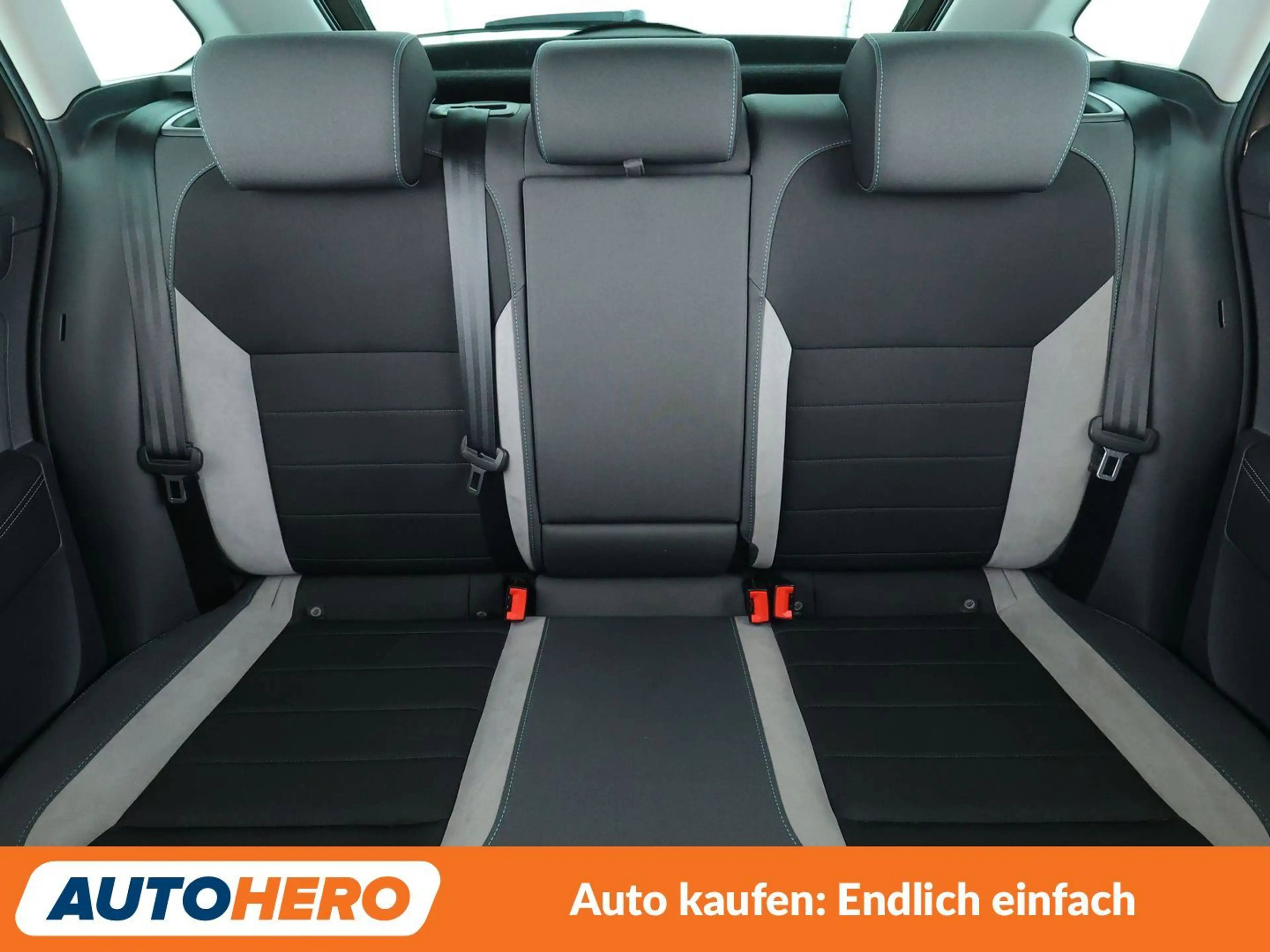 Skoda Rapid/Spaceback 1.2 TSI Joy Aut.*NAVI*TEMPO*PDC*SHZ*ALU*KLIMA* — photo 15