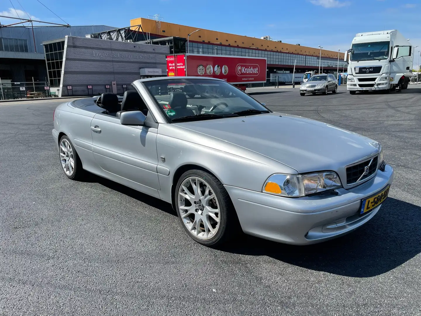 Volvo C70 2.4 T Luxury Gris - 1