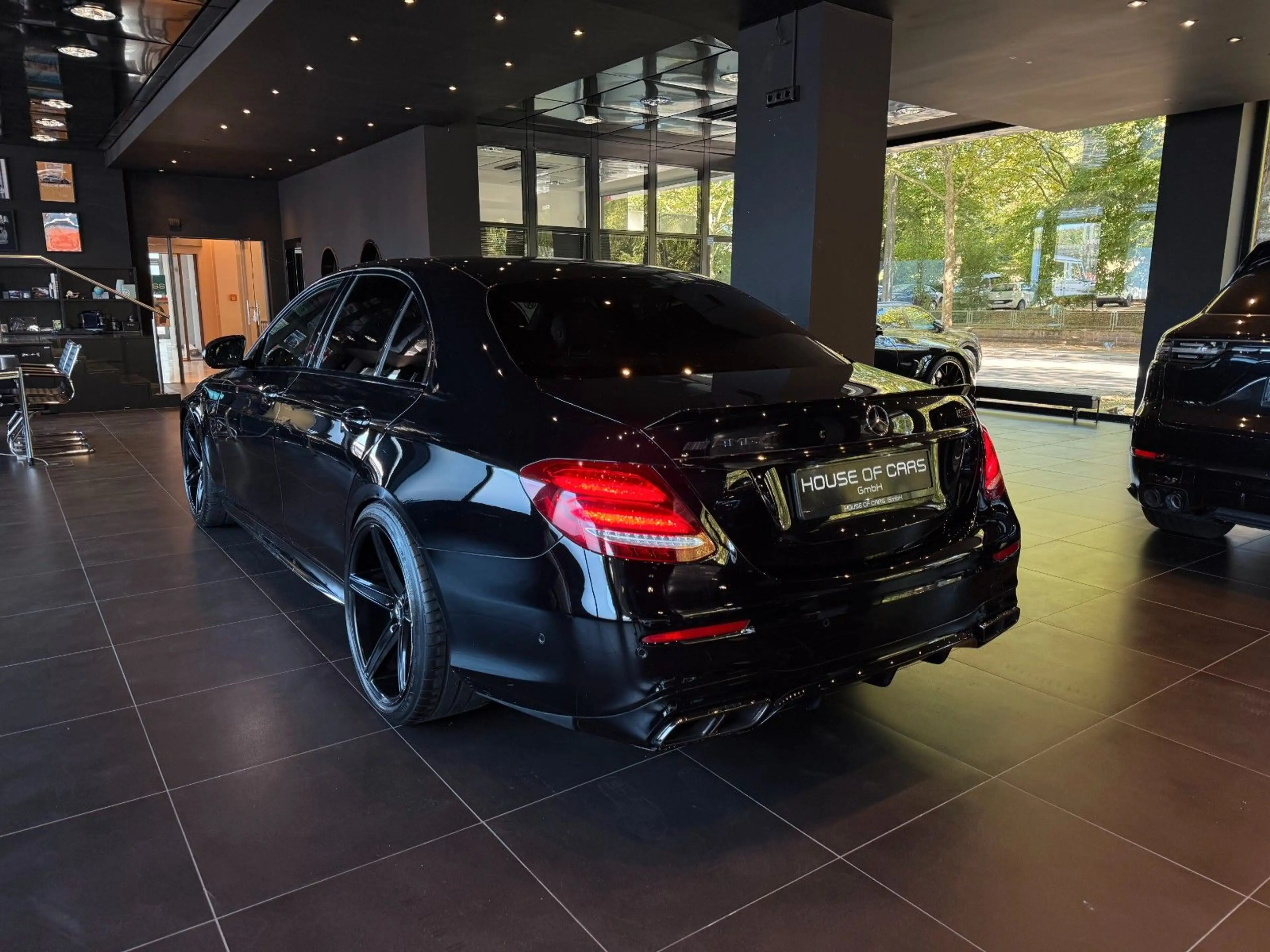 Mercedes-Benz E 63 AMG E 63 S AMG 4Matic+*Burmester*Kamera*Lift* — photo 6