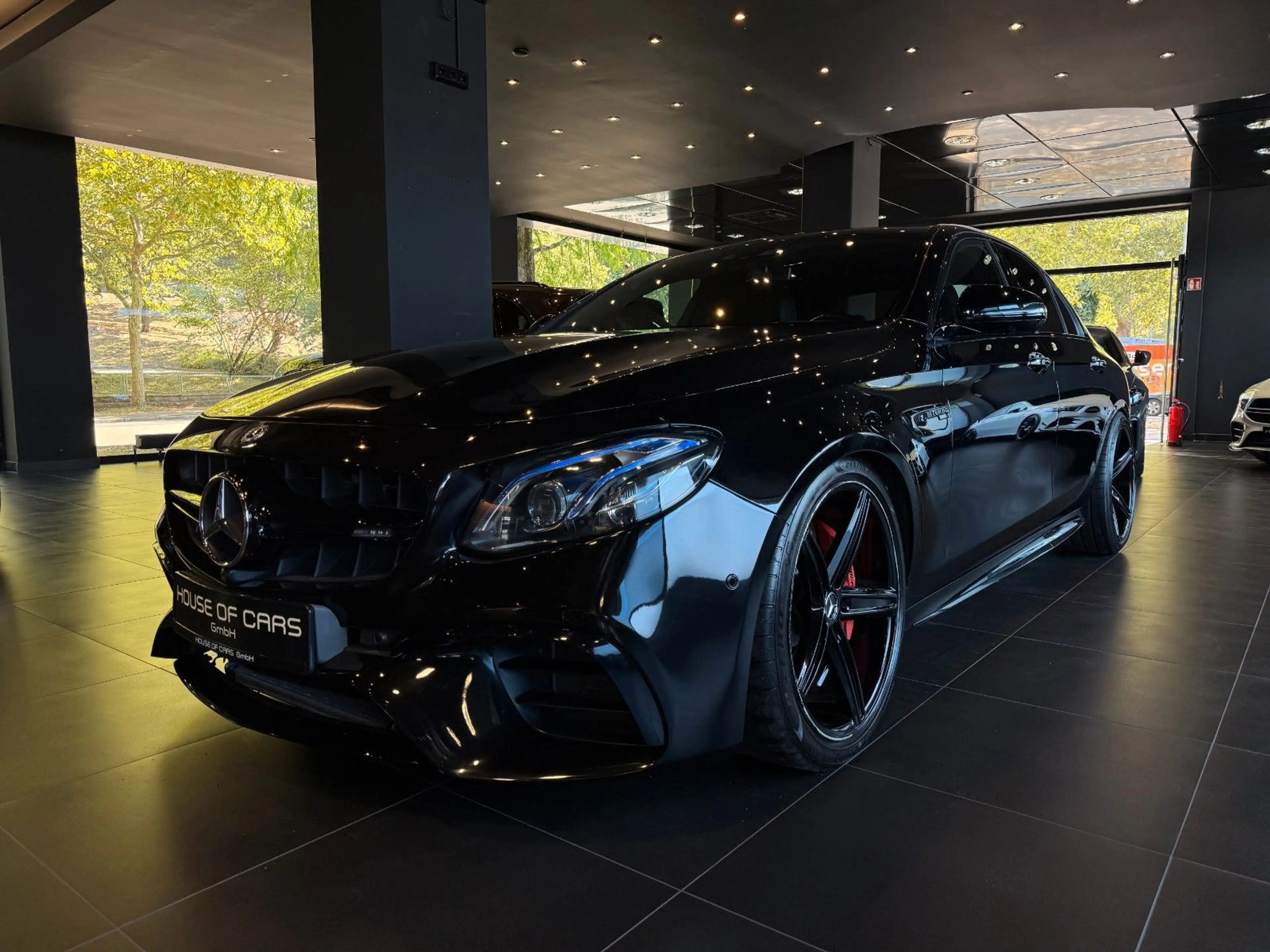 Mercedes-Benz E 63 AMG E 63 S AMG 4Matic+*Burmester*Kamera*Lift* — photo 4