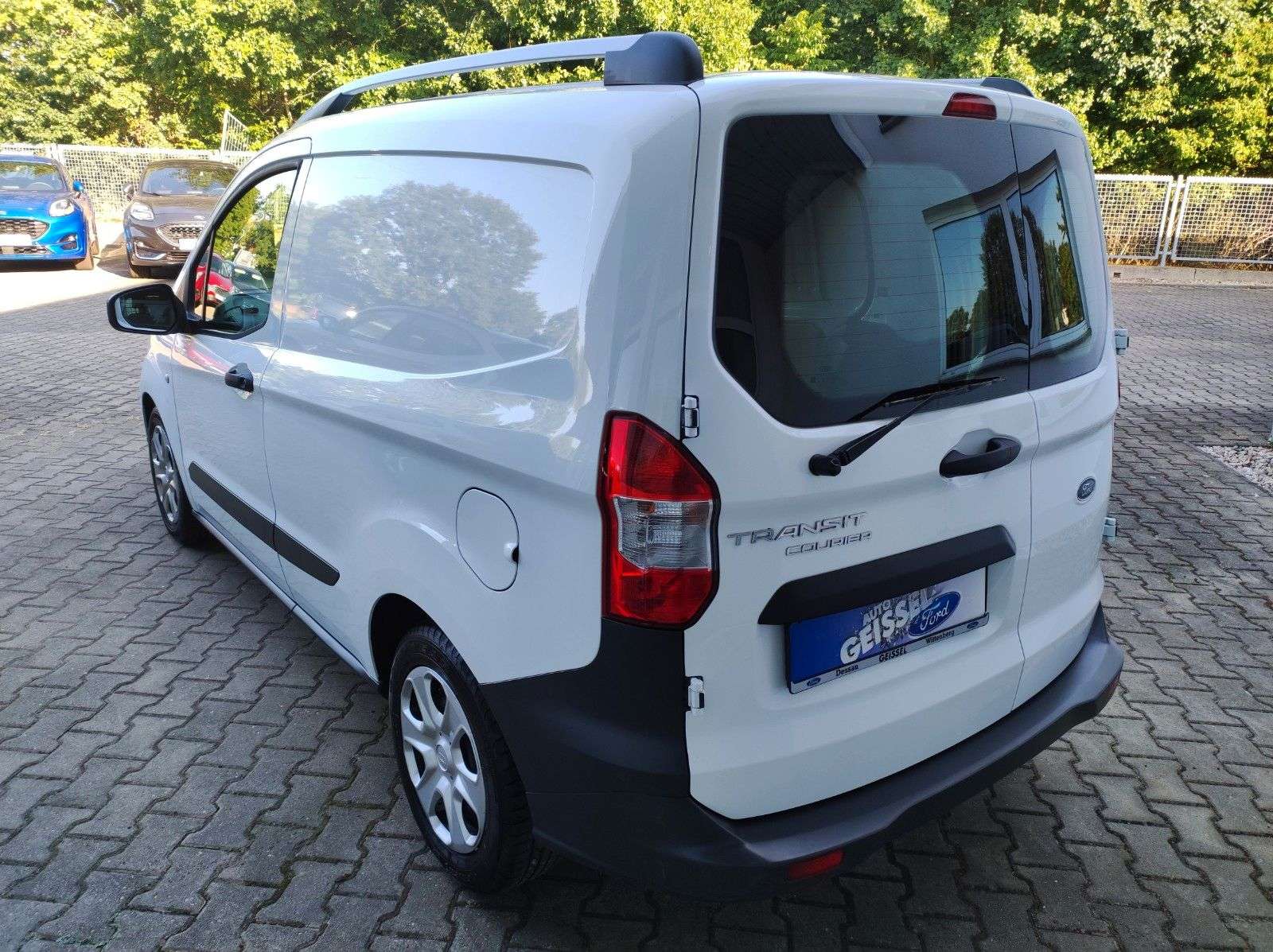 Ford Transit Courier