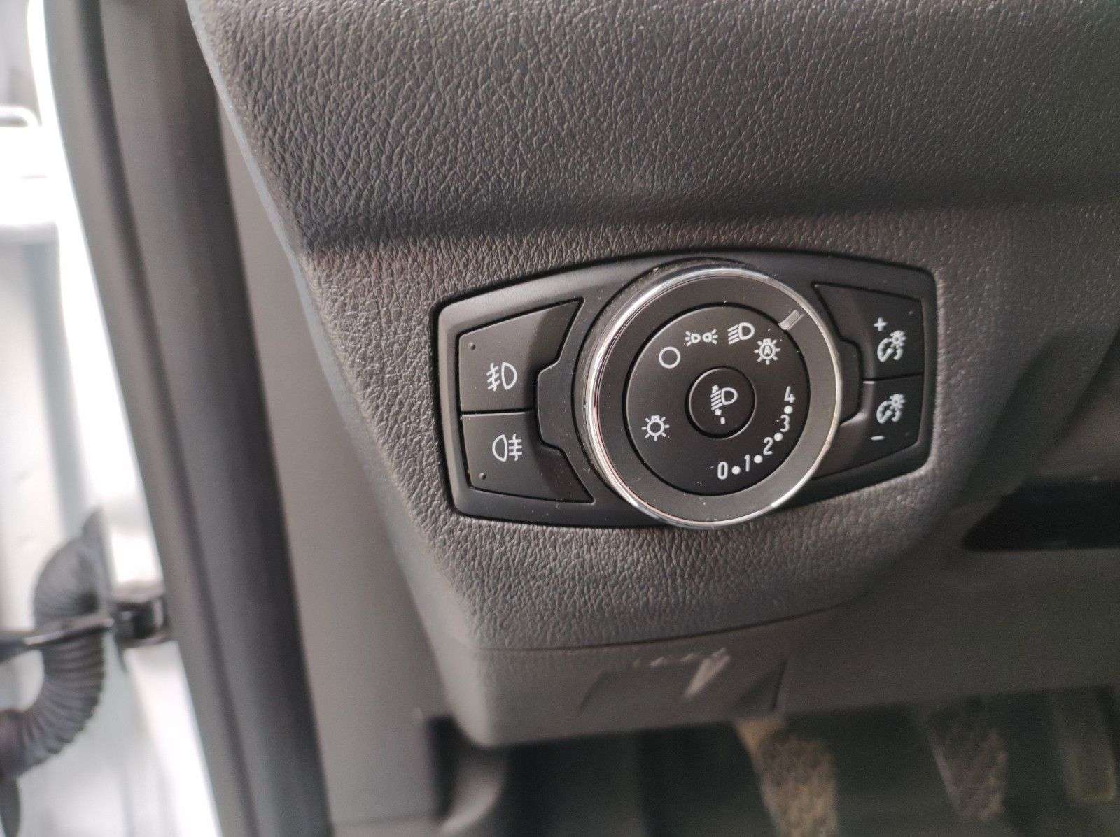 Ford Transit Courier