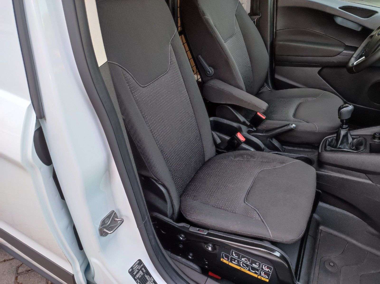 Ford Transit Courier