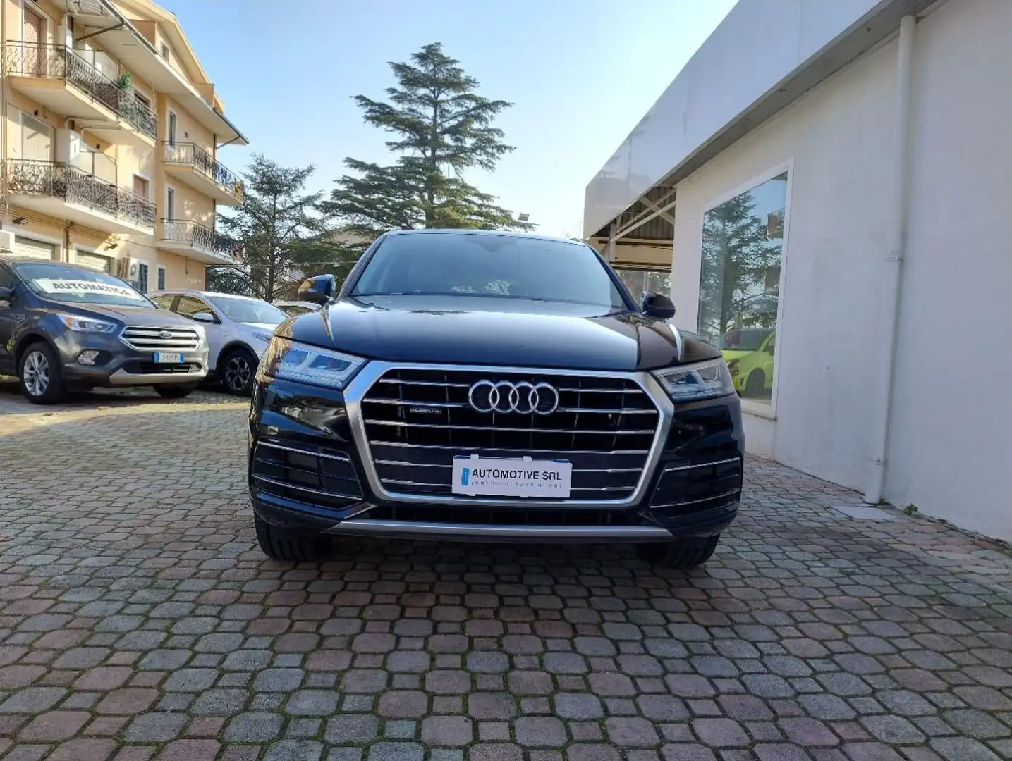 Audi Q5 2.0 TDI 190CV quattro S tr. Business Nero - 2