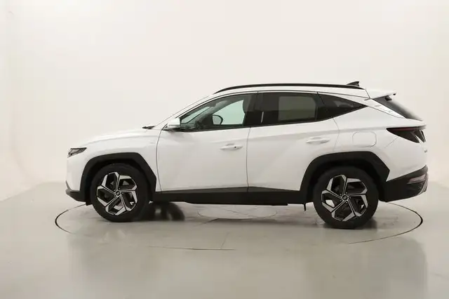 Hyundai Tucson view 2
