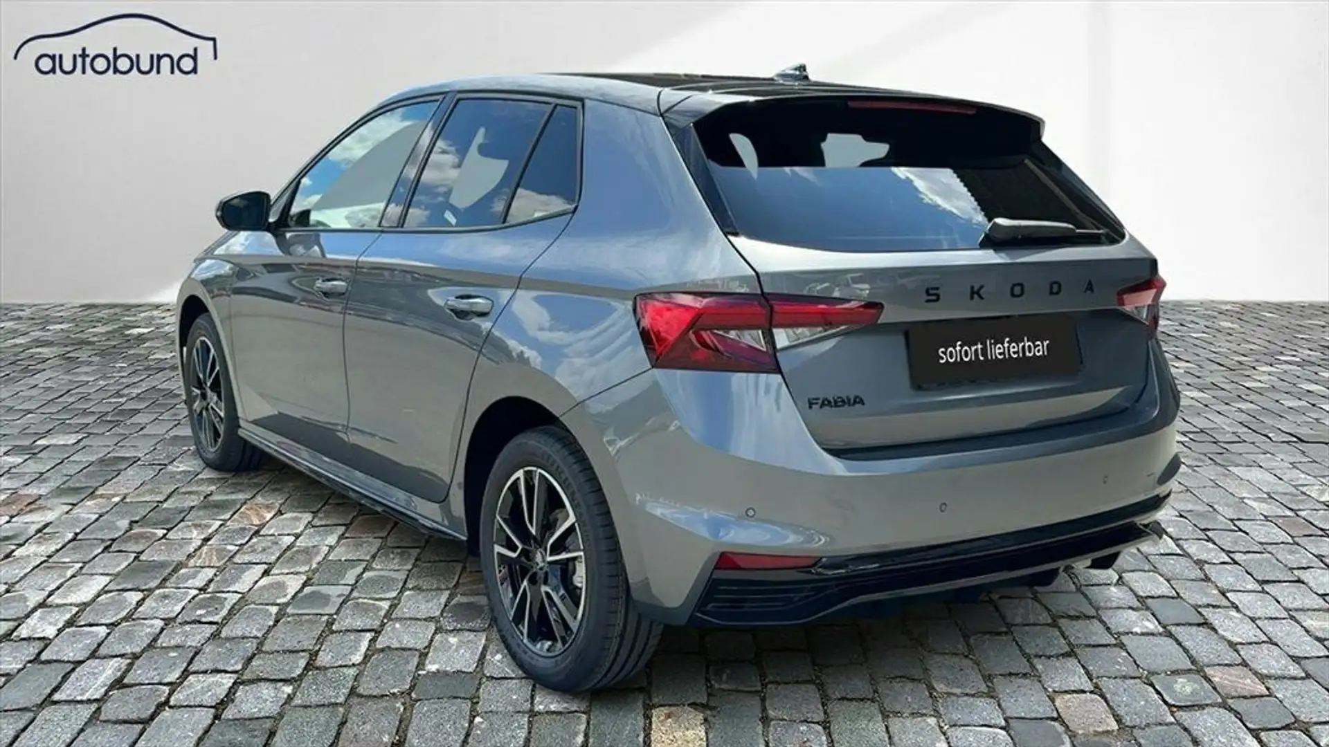 Skoda Fabia IV 1,0 TSI DSG Monte Carlo Klimaaut. Grau - 2