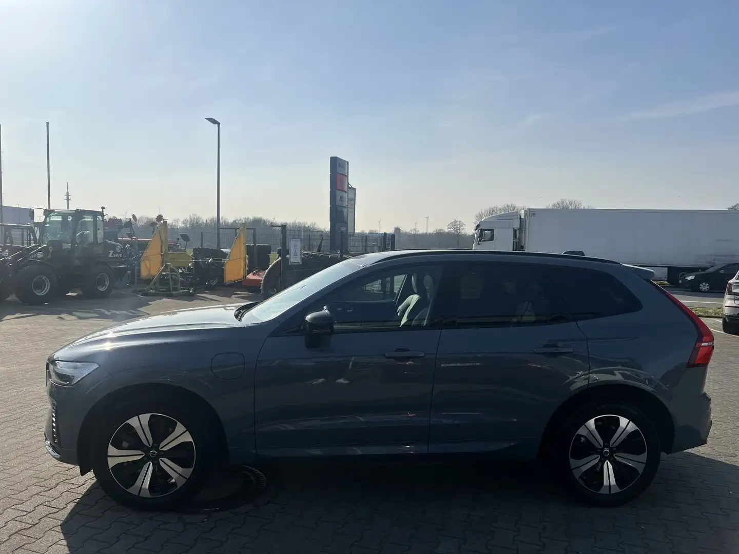 Volvo XC60 XC60 Recharge T6 Plus Dark H&K SOUND|LENKRADHEIZ Grigio - 2