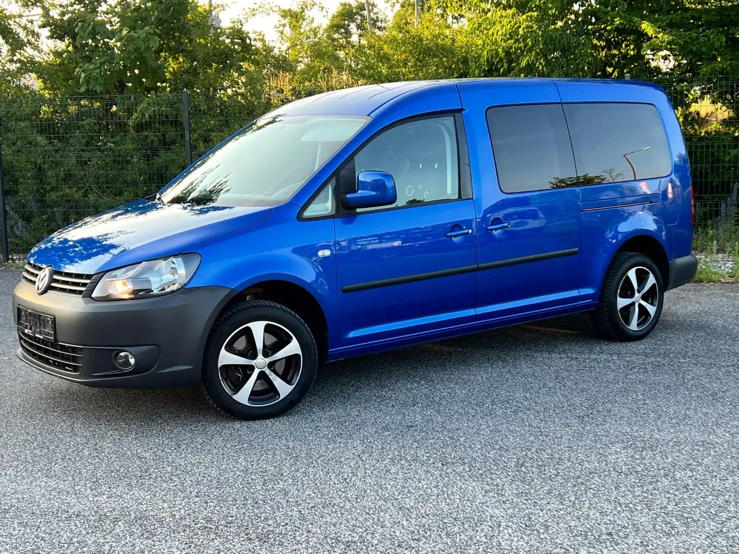 Volkswagen Caddy Maxi/1-Hand/7-Sitzer/SHZ/ Blau - 2
