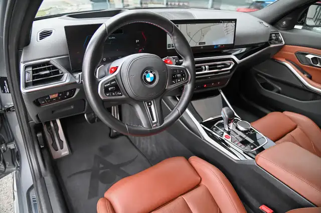 BMW M3 view 9