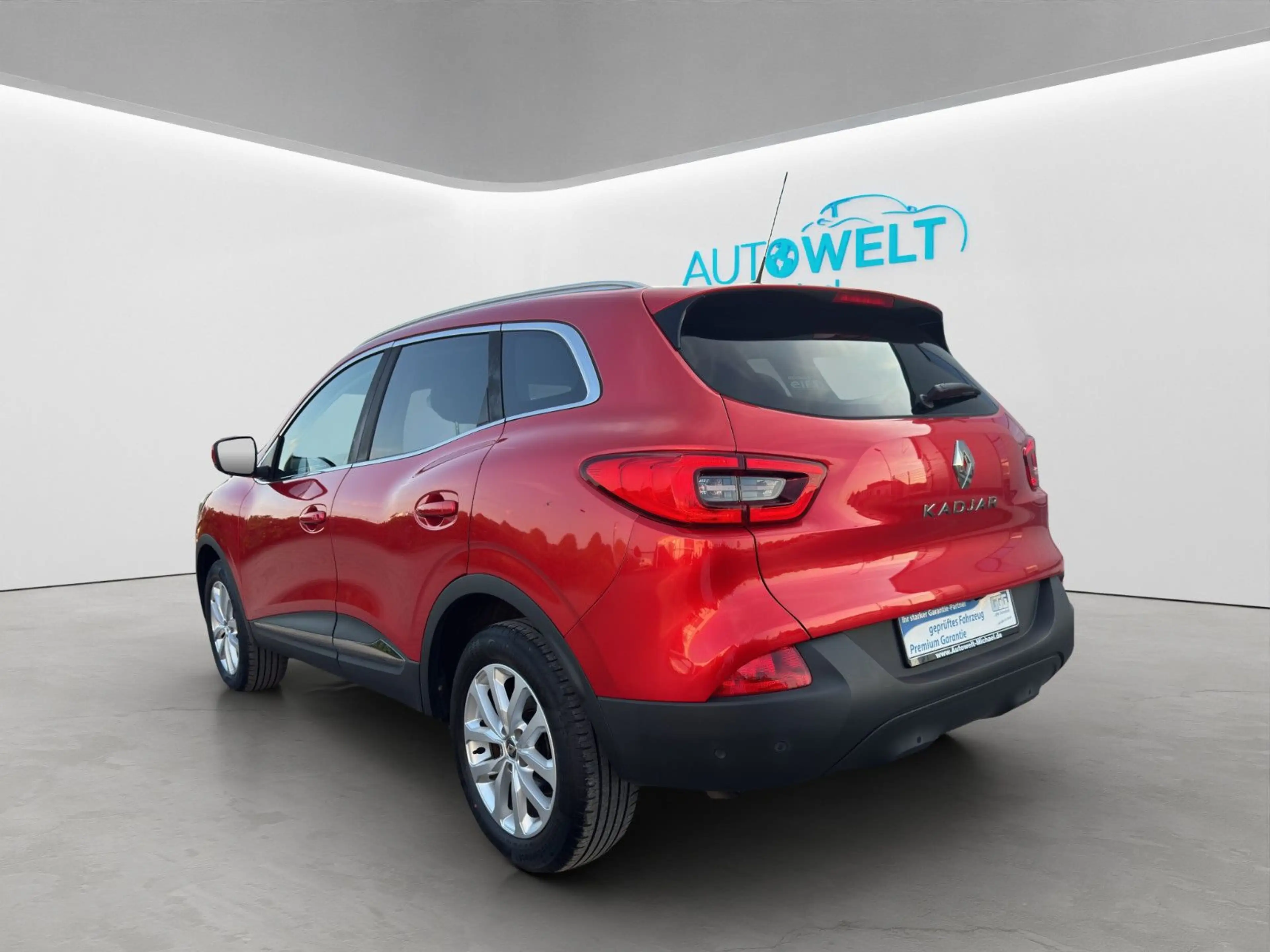 Renault Kadjar 1.2TCe 131PS 1Hand KAM KLIMAAUT SITZH NAV — photo 3