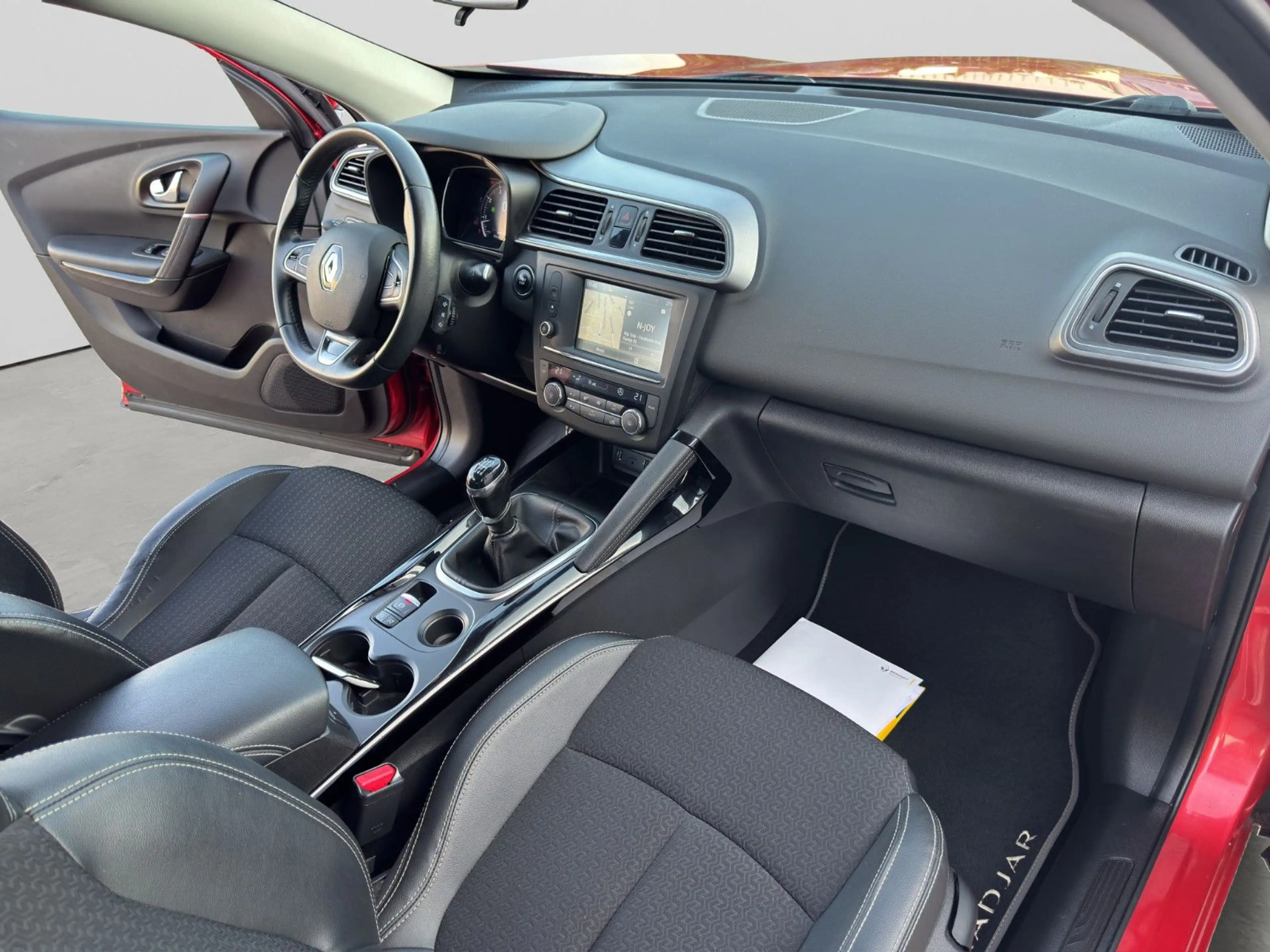 Renault Kadjar 1.2TCe 131PS 1Hand KAM KLIMAAUT SITZH NAV — photo 15