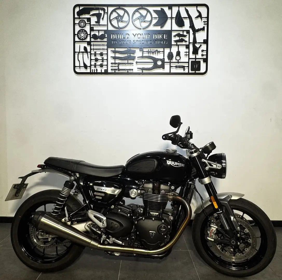 Triumph Speed Twin Negro - 1