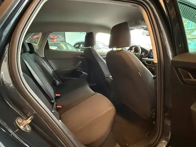 SEAT Ibiza view 9