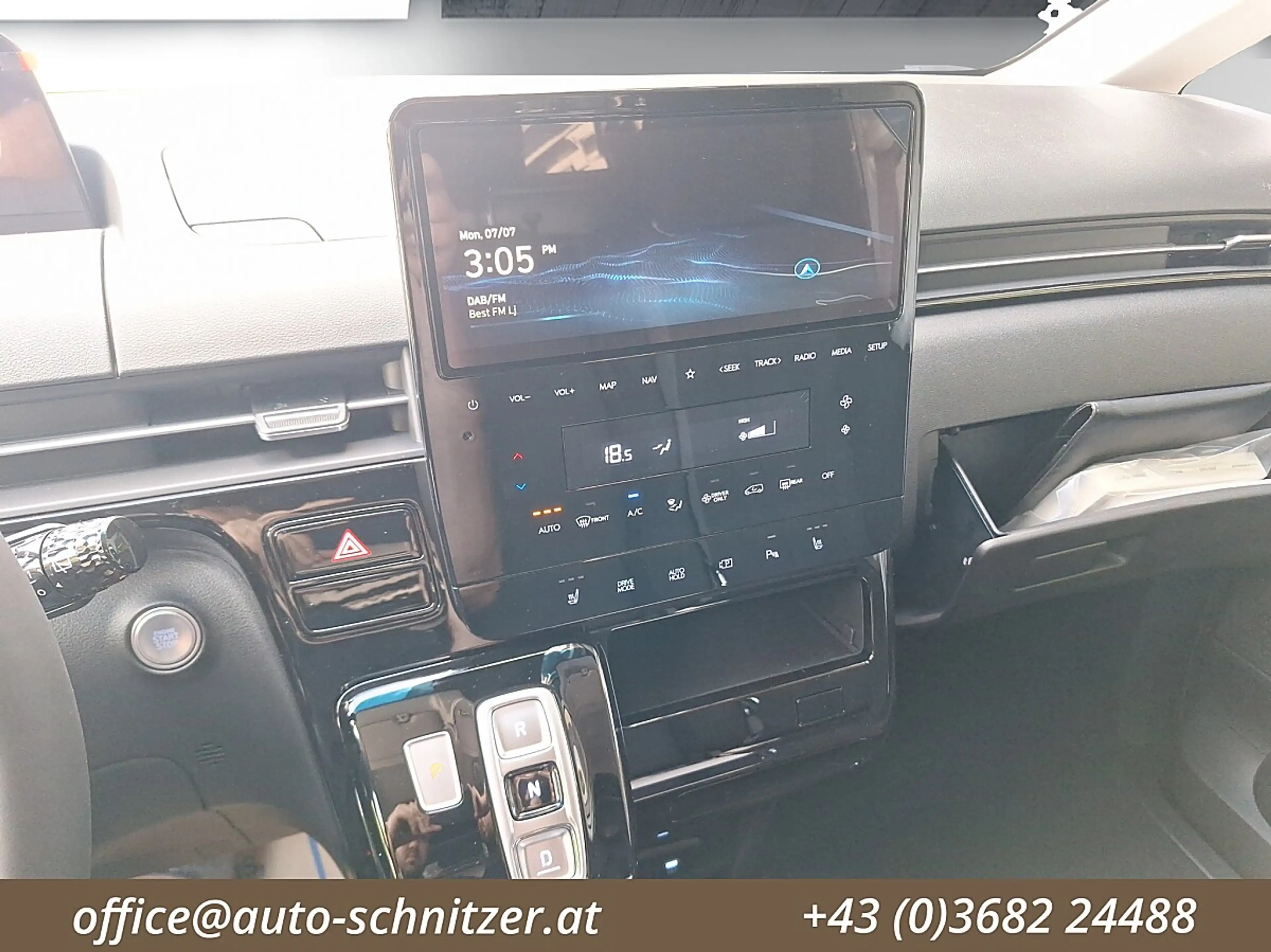 Hyundai STARIA Staria Transporter 1.6 T-GDI HEV P1, P2, P3, O1 — photo 11