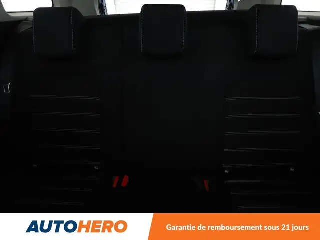 Dacia Duster view 15