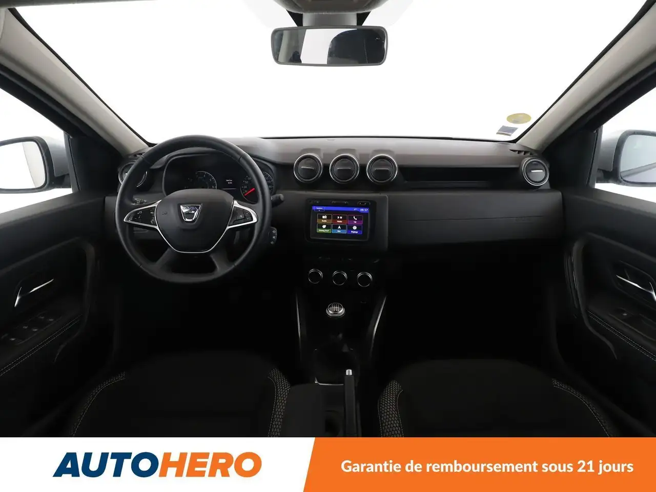 Dacia Duster — photo 12