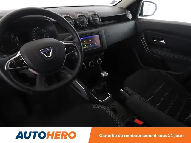 Dacia Duster view 11