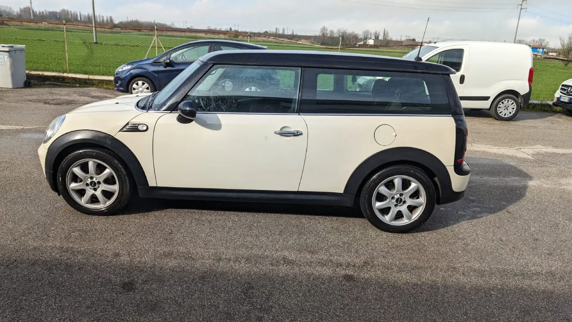 MINI Cooper Clubman 1.6 Bianco - 2