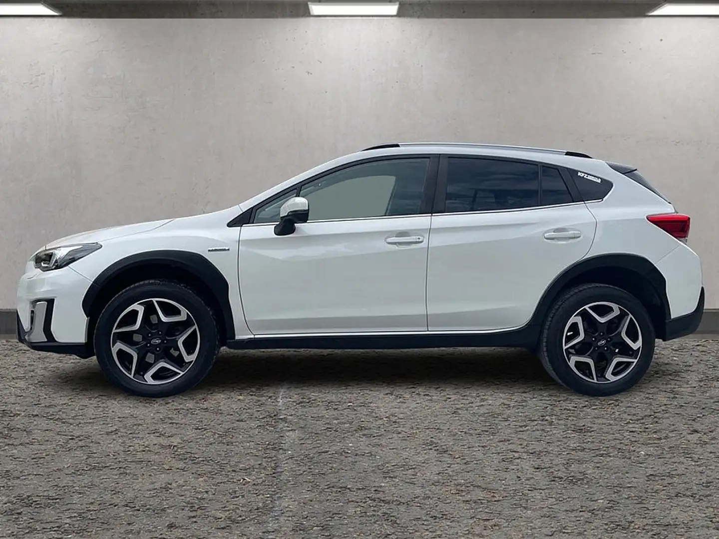 Subaru XV 2,0i e-Boxer CVT Style Navi Allrad Aut. Weiß - 2
