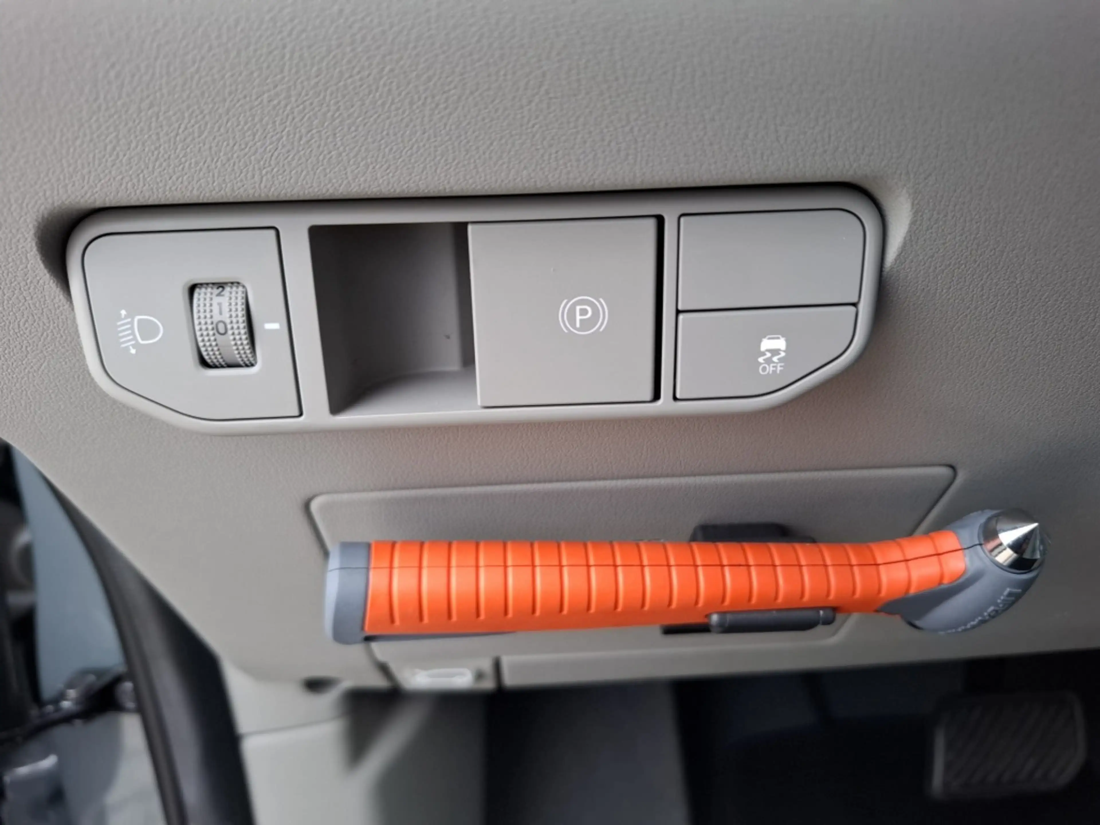 Kia PV5 Passenger Elite Executive 71.2 kWh — photo 15