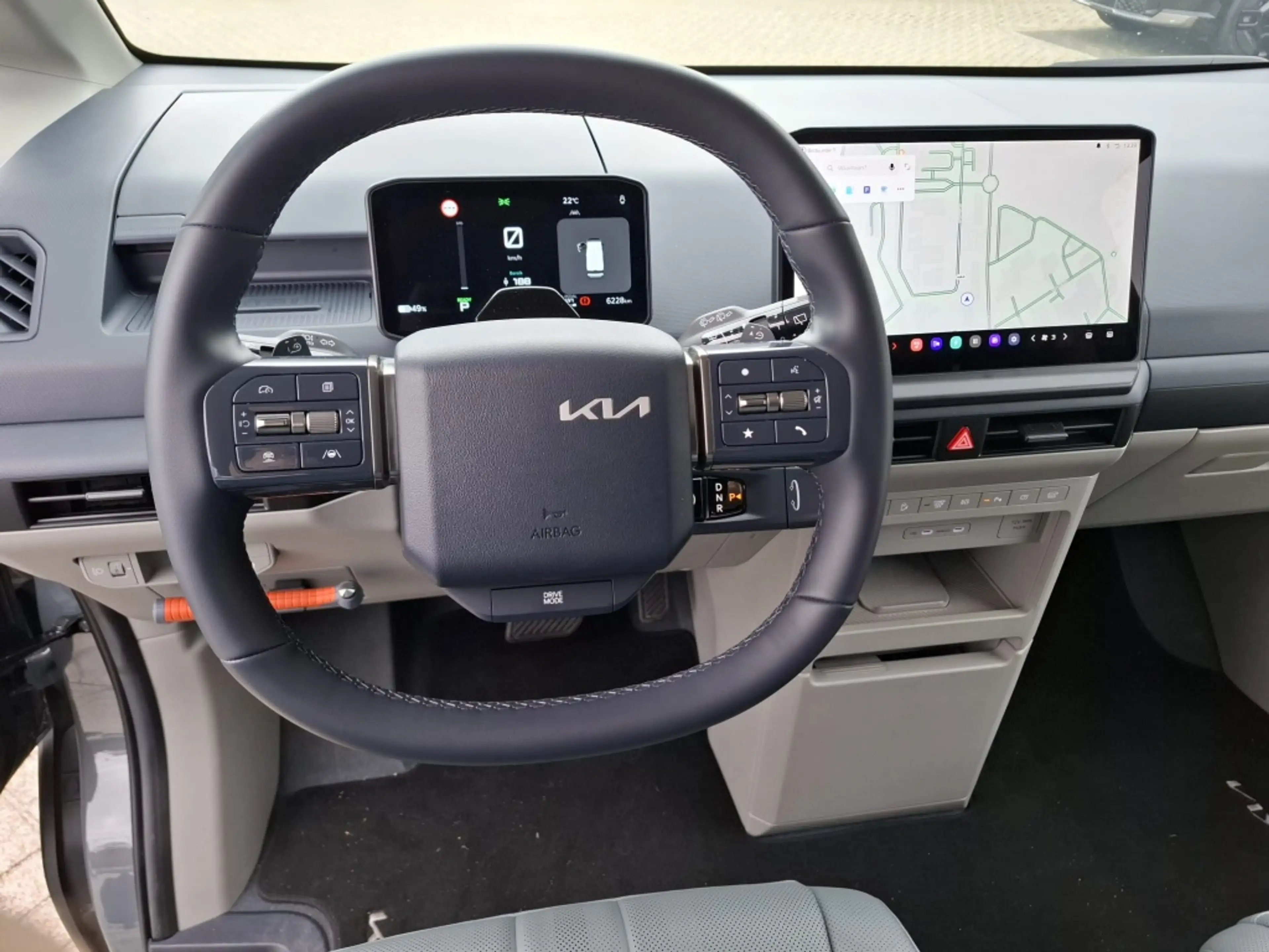 Kia PV5 Passenger Elite Executive 71.2 kWh — photo 11