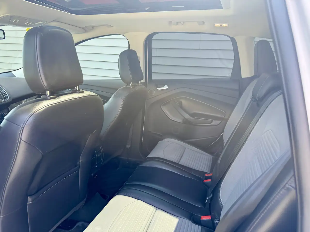 Ford Escape photo Ford Escape