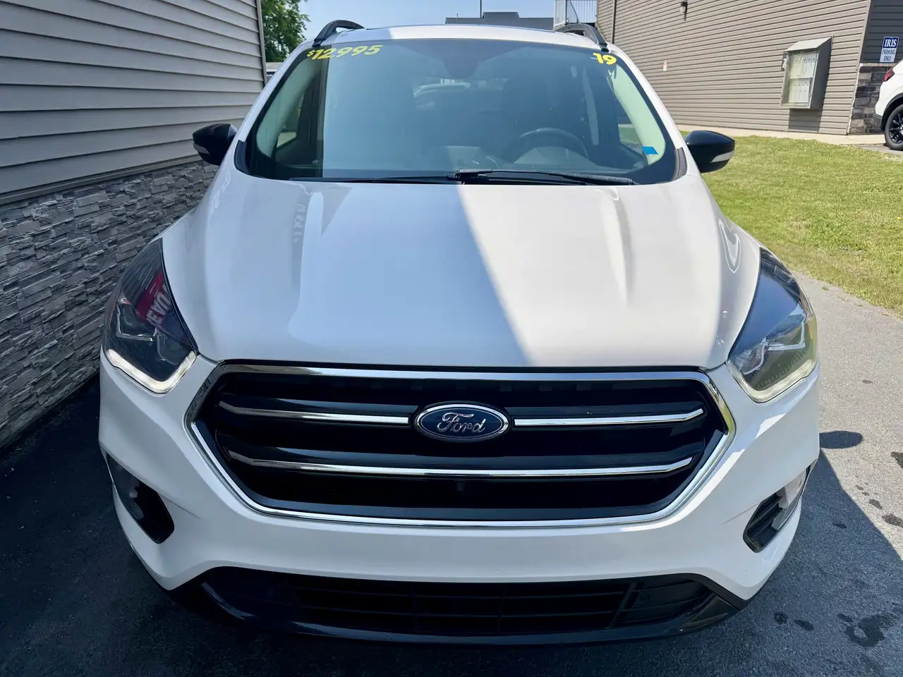 Ford Escape photo Ford Escape