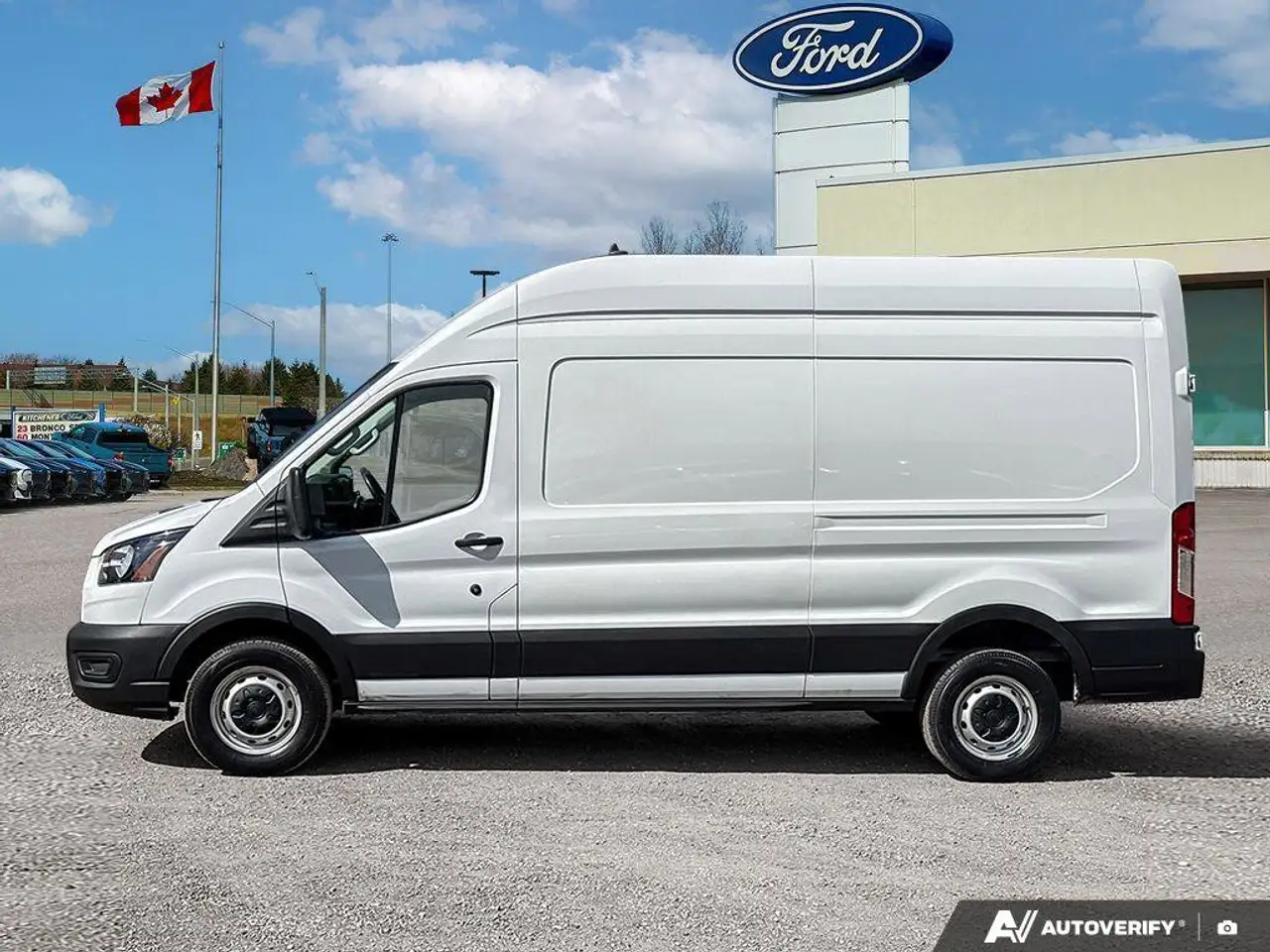 Ford Transit Cargo Van снимка Ford Transit Cargo Van
