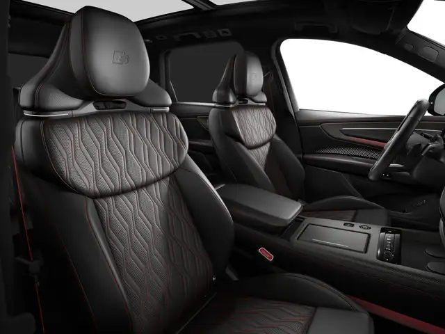 Audi Q7 view 10