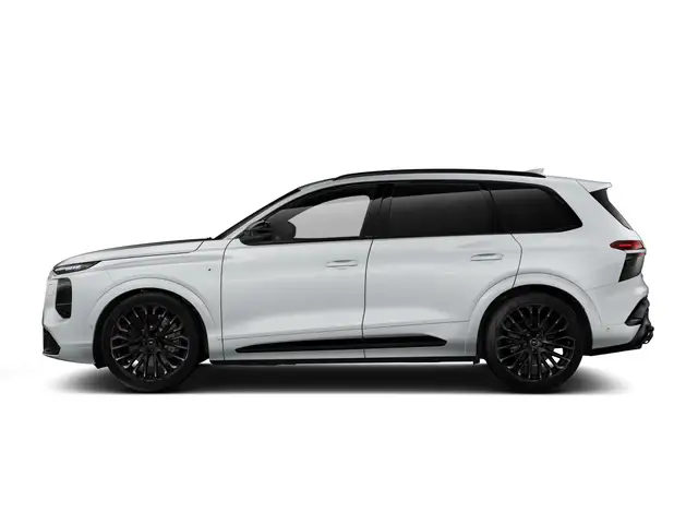 Audi Q7 view 6