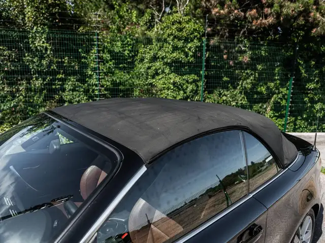 BMW 1 Series view 7