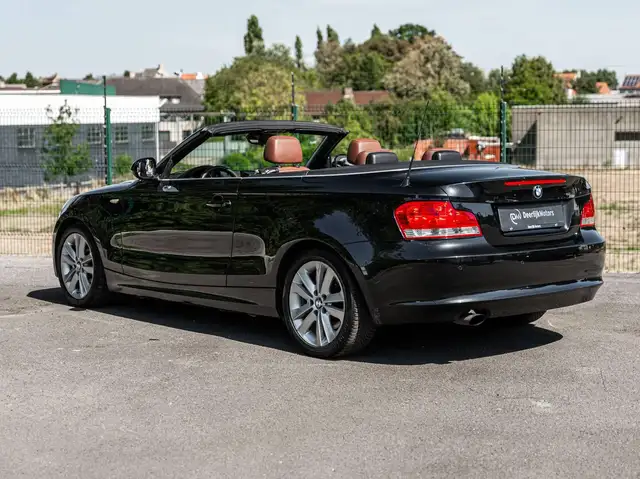 BMW 1 Series view 11