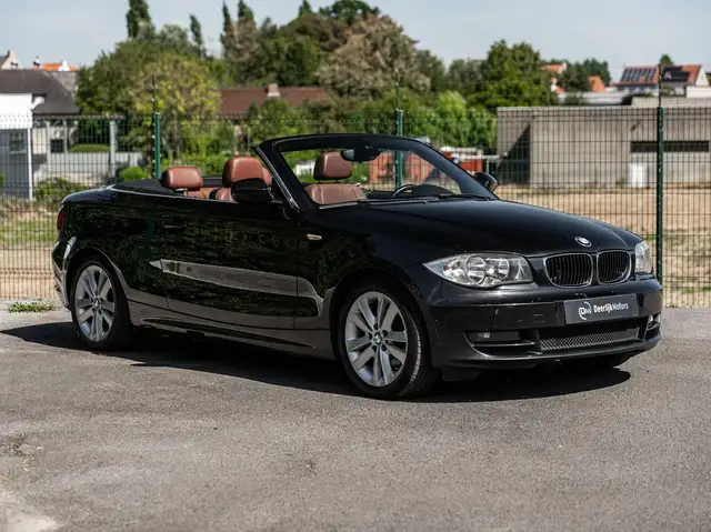 BMW 1 Series view 4