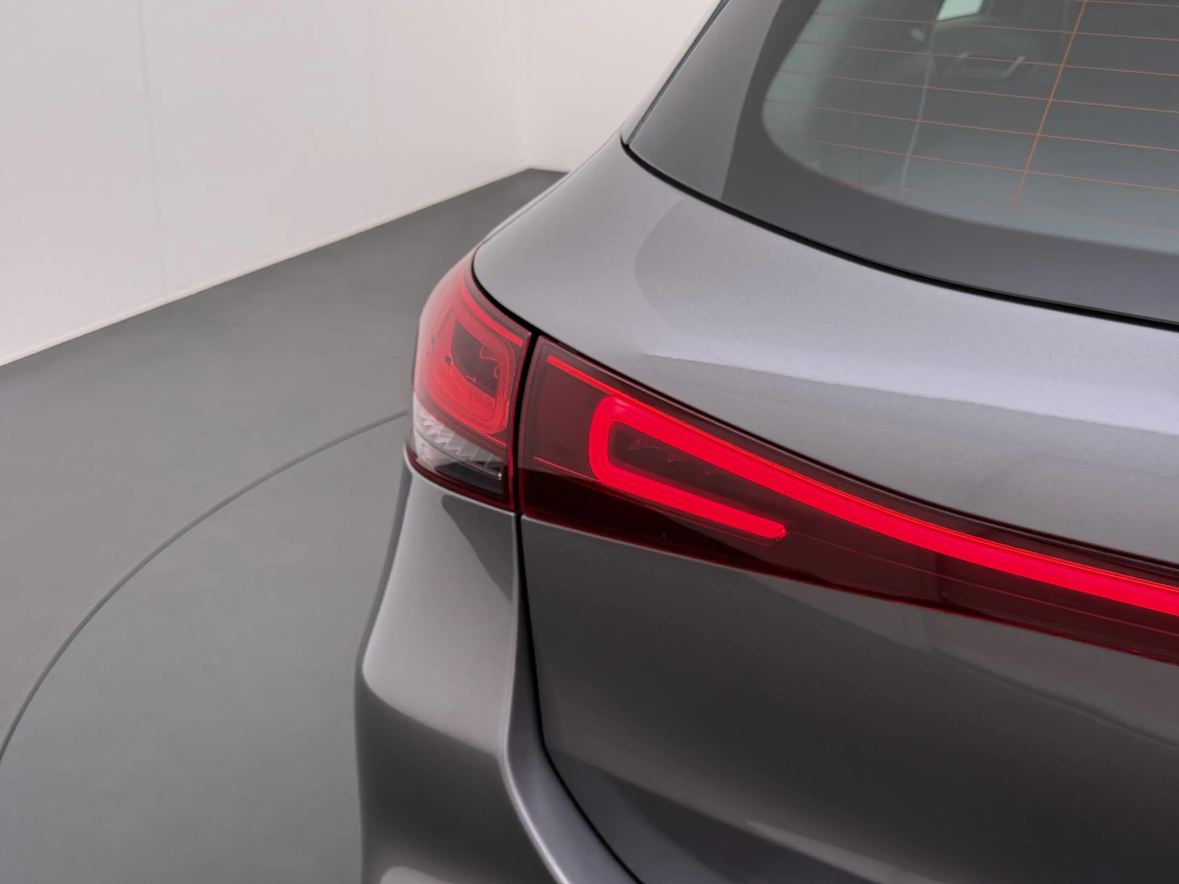 Mercedes-Benz EQA 250 Business Solution Luxury 67kWh SOH 96% Adap.Cruise — photo 23