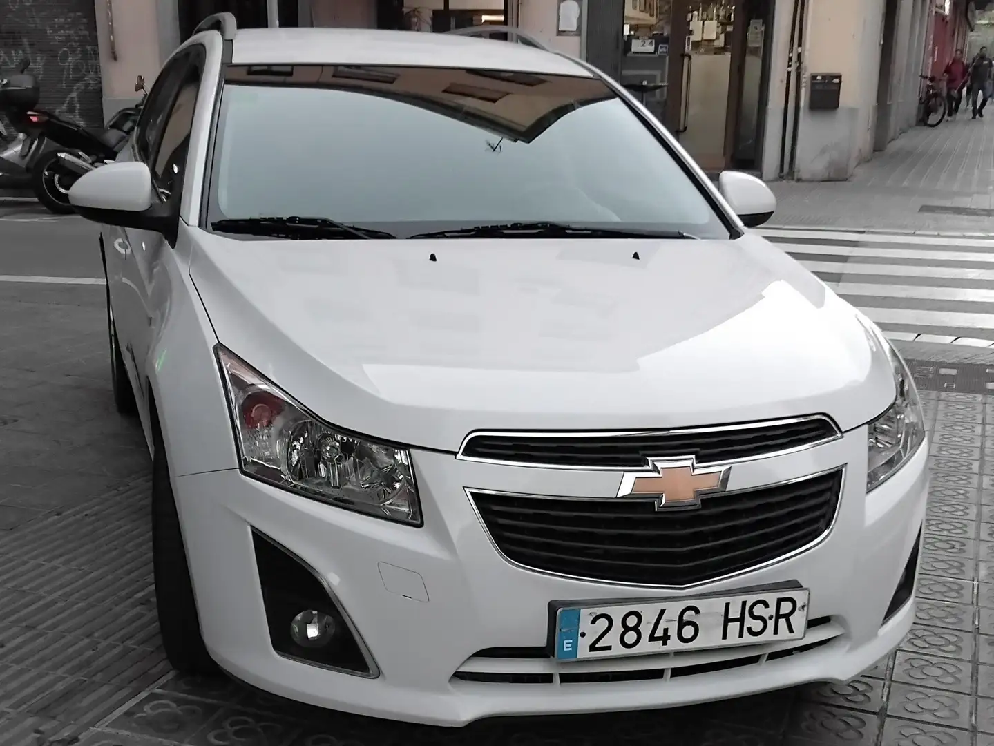 Chevrolet Cruze Cruze SW 2.0VCDi LT+ Clima LT+ Blanco - 1