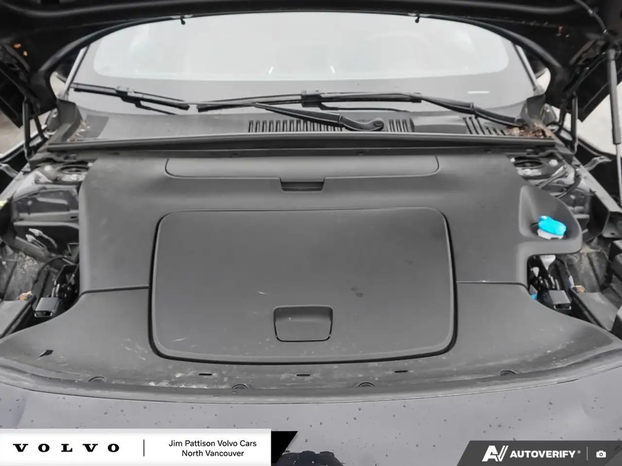 Volvo EX30 снимка Volvo EX30