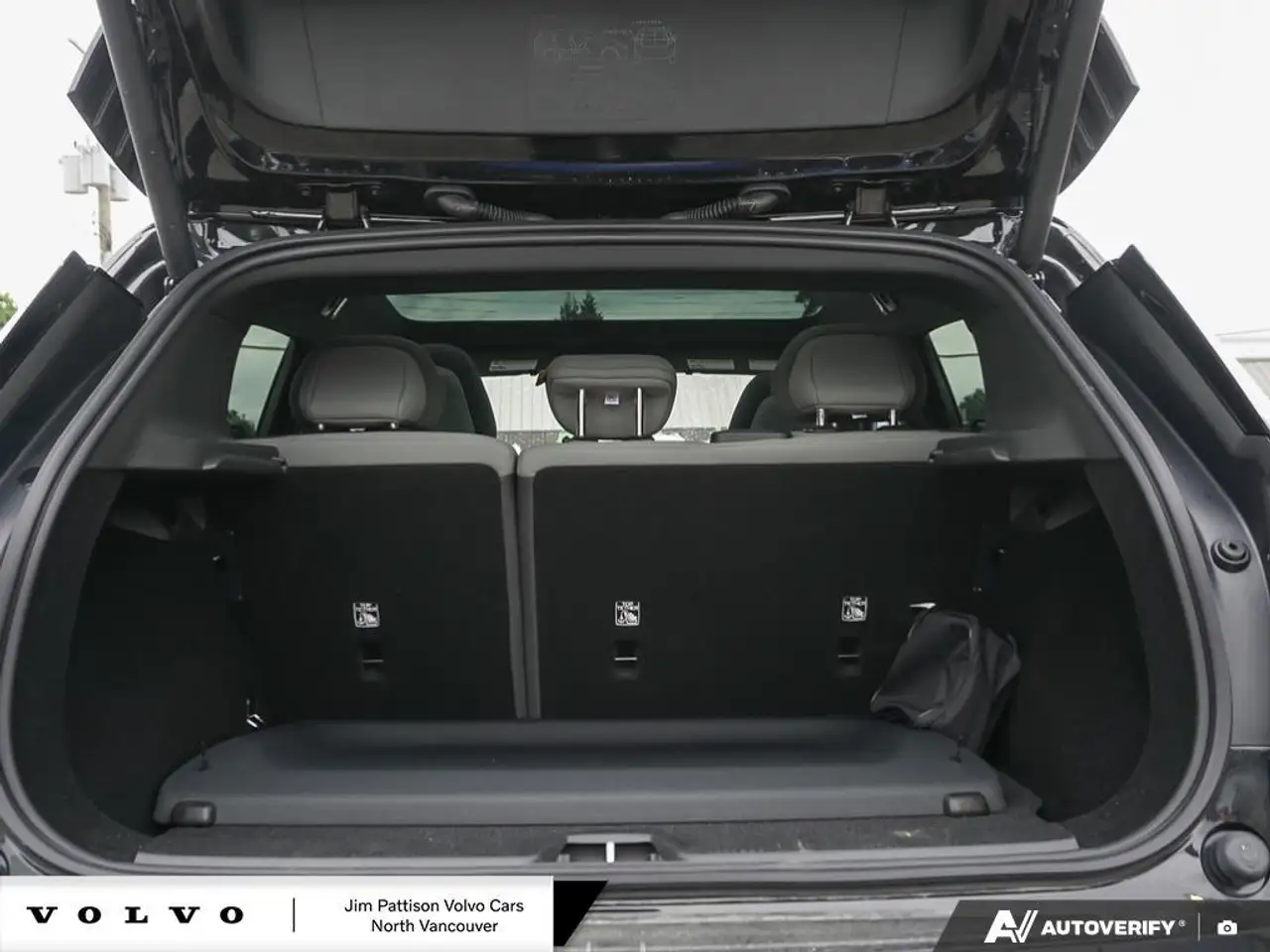 Volvo EX30 снимка Volvo EX30