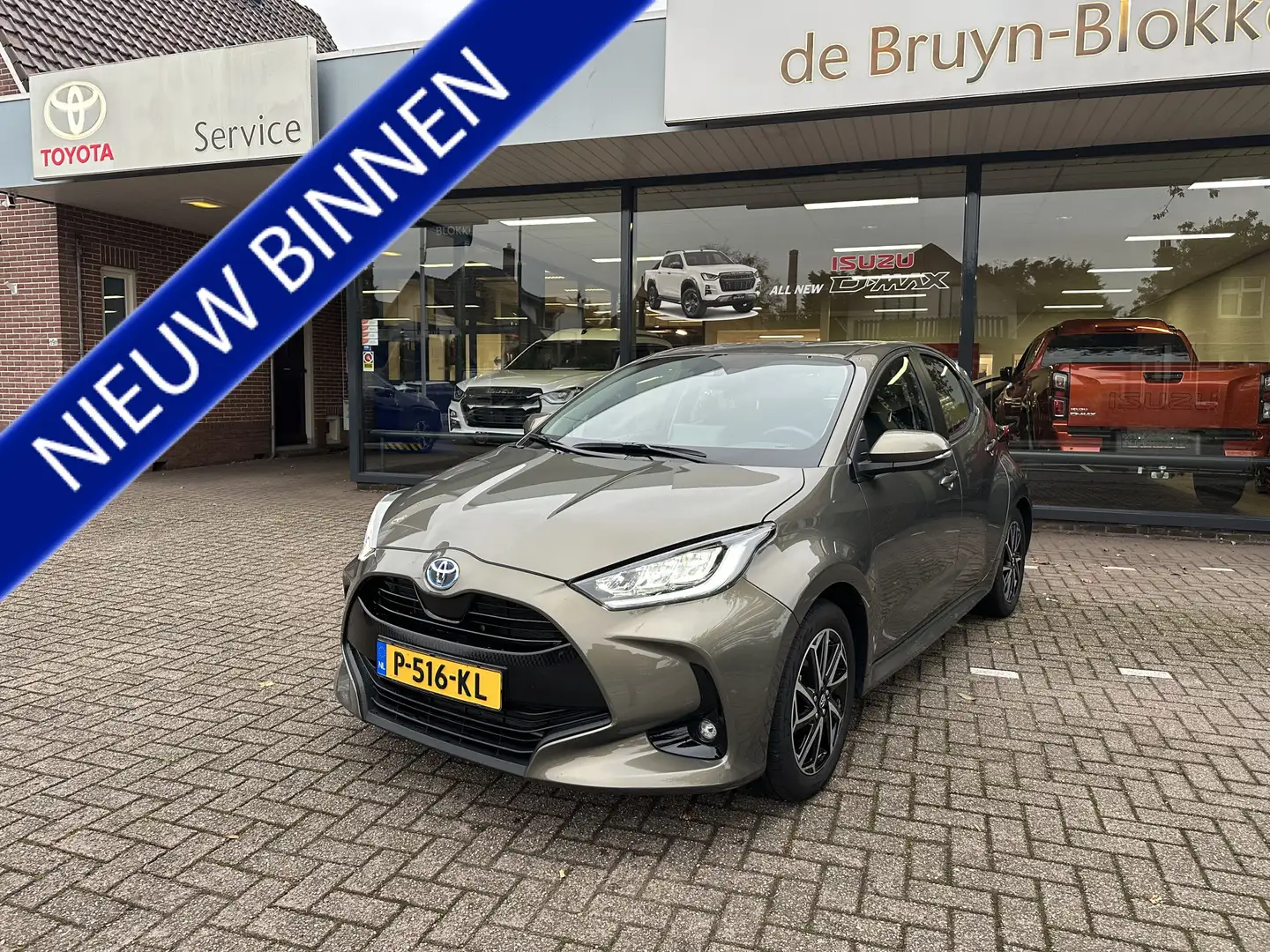 Toyota Yaris 1.5 Hybrid Dynamic Automaat 1e eigenaar / dealeron Groen - 1