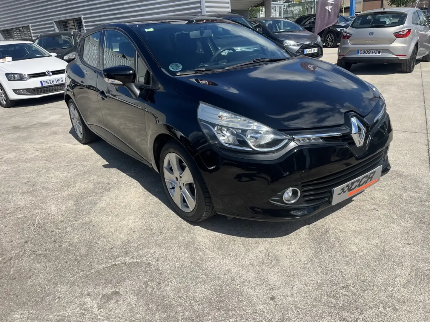 Renault Clio 1.2 Authentique Noir - 1