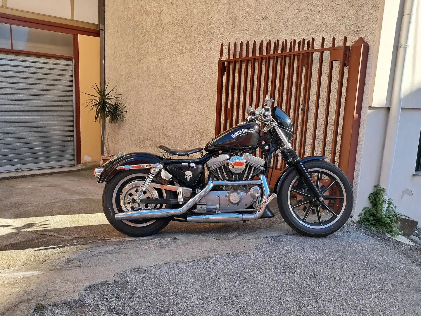 Harley-Davidson Sportster XL 883 HUGGER XLH Negru - 1