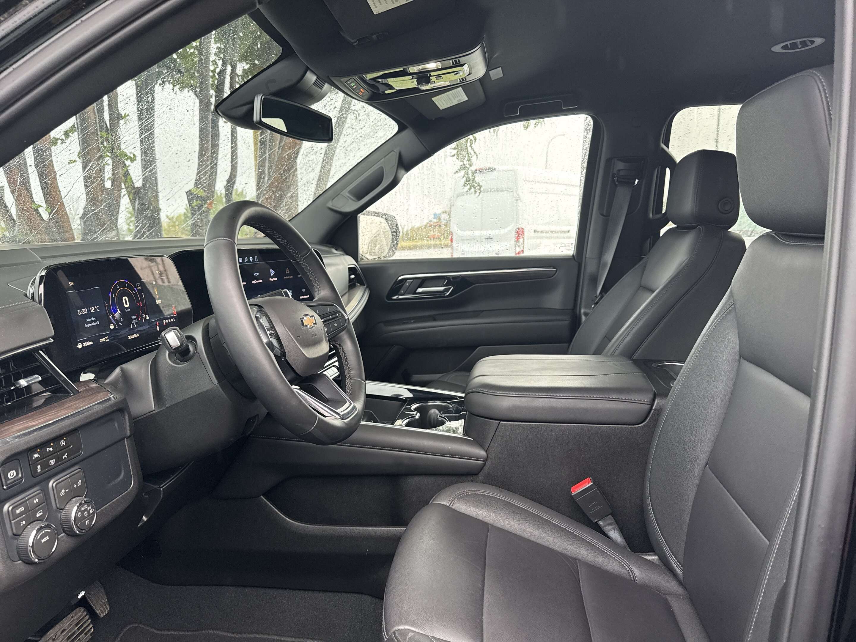 2026 Chevrolet Suburban LT | 5.3L V8 | COMFORT PKG | LUXURY PKG | NAV | RE — снимка 1