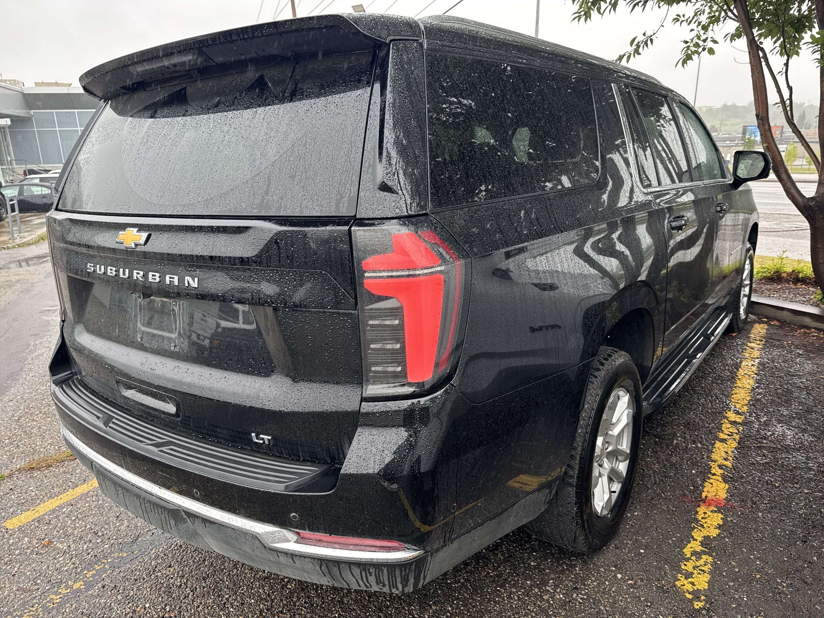 2026 Chevrolet Suburban LT | 5.3L V8 | COMFORT PKG | LUXURY PKG | NAV | RE — снимка 1